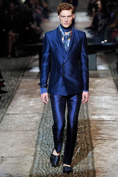 Look 21